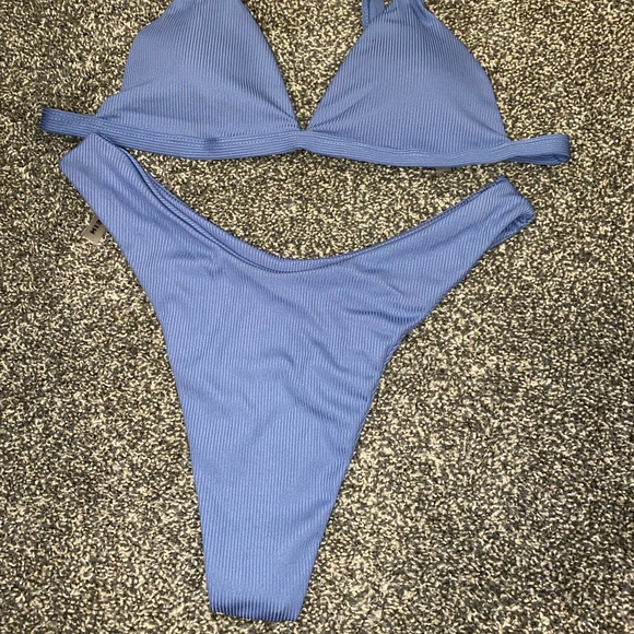 NEW w/out tags! Never worn Shein bikini set - Picture 1 of 4